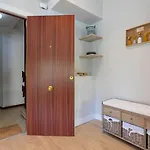 Central Torremolinos Apartment * 托雷莫利诺斯