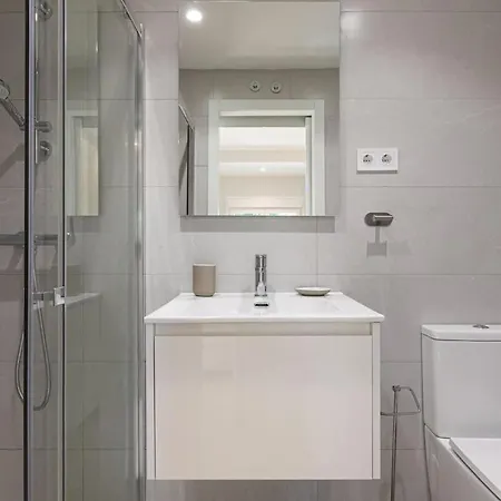 Central Torremolinos Apartment * טורמולינוס