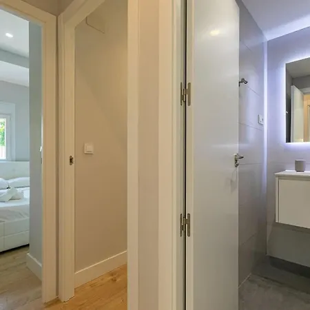 Central Torremolinos Apartment דירה