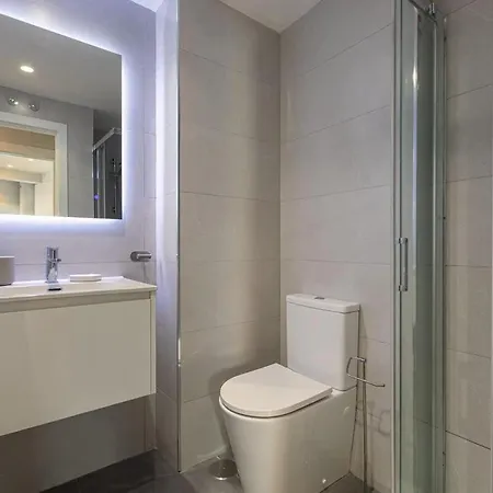 Central Torremolinos Apartment דירה